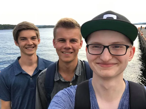 Tarjei, Tobias og Erlend i Skogliv